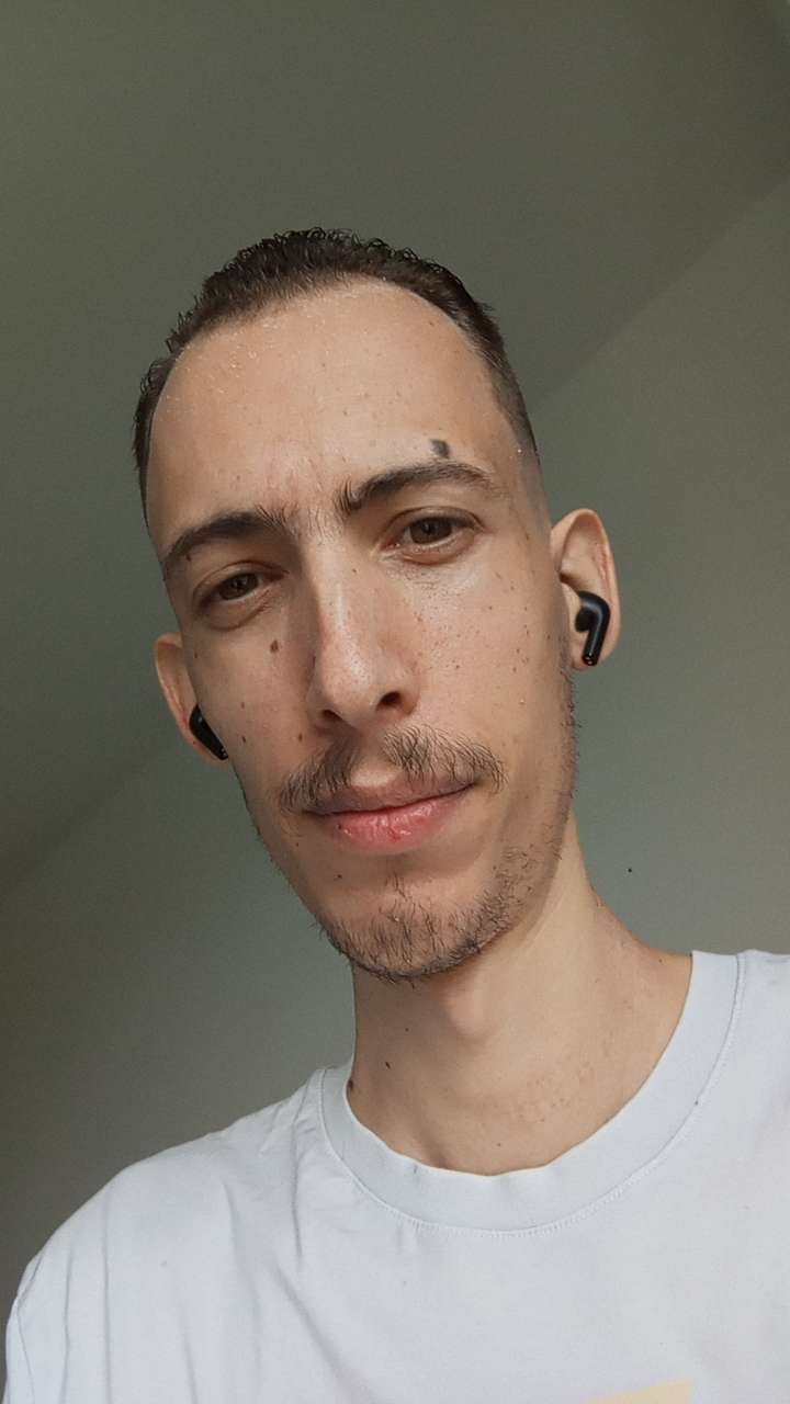 Profil de Vang