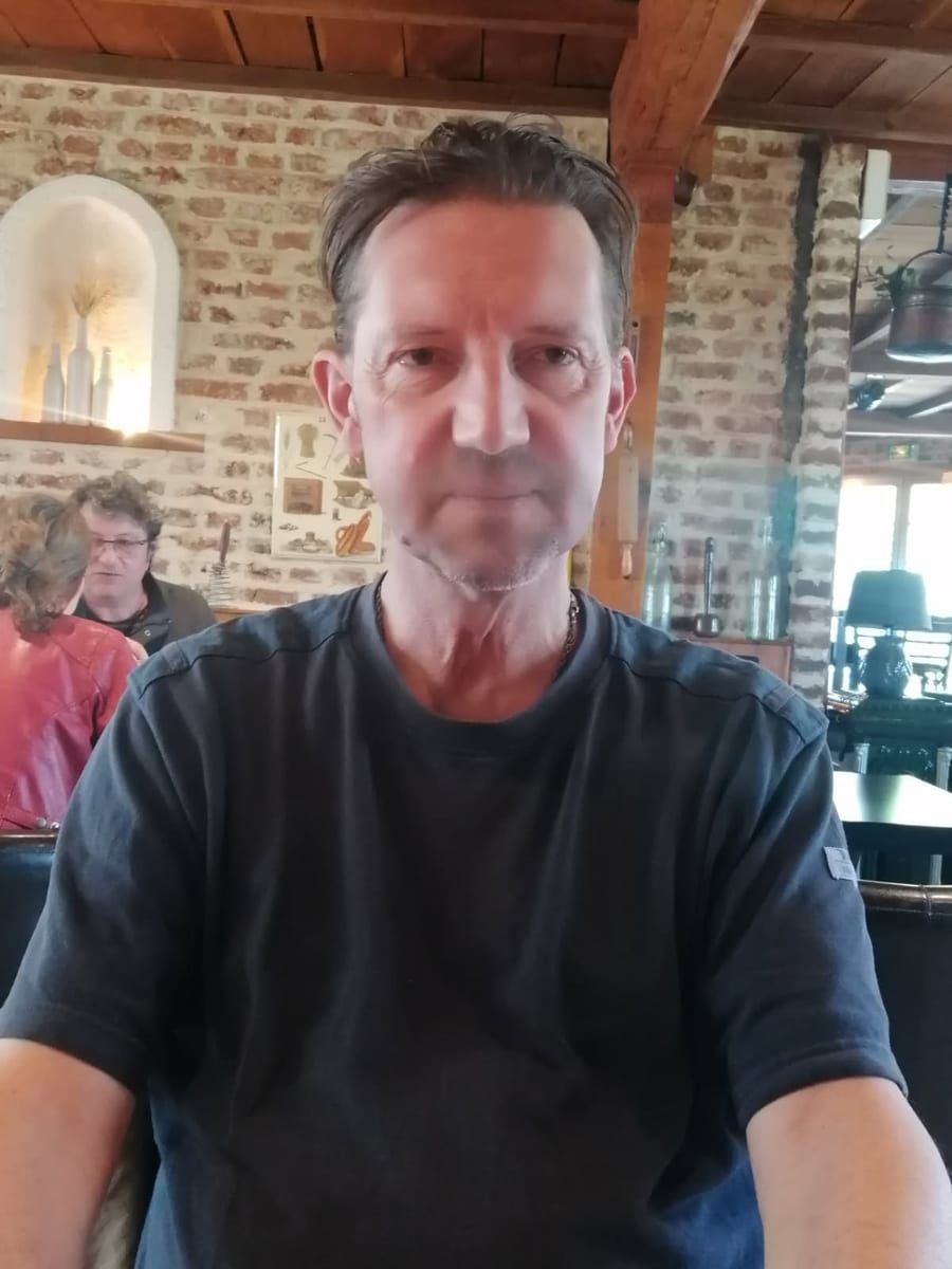 Profil de Hotman