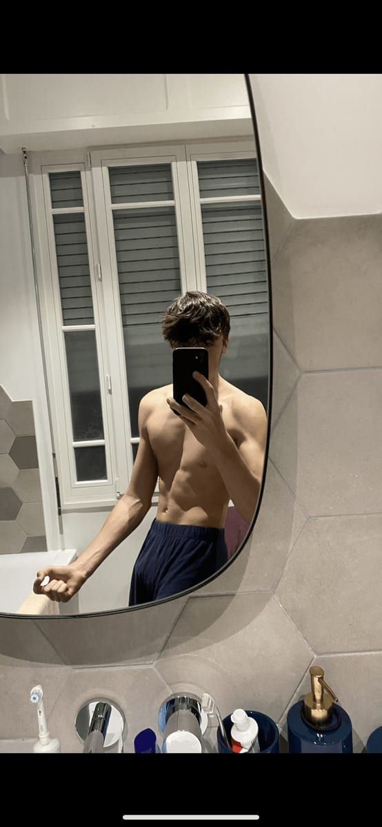 Profil de Dino